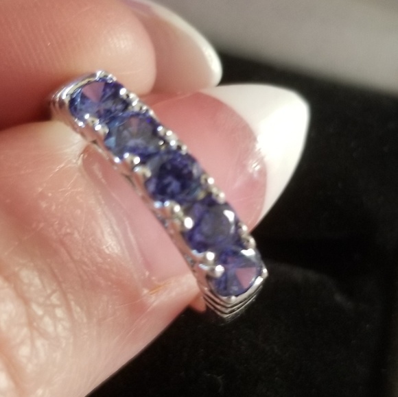 BLUE DIAMOND RING - Picture 2 of 7